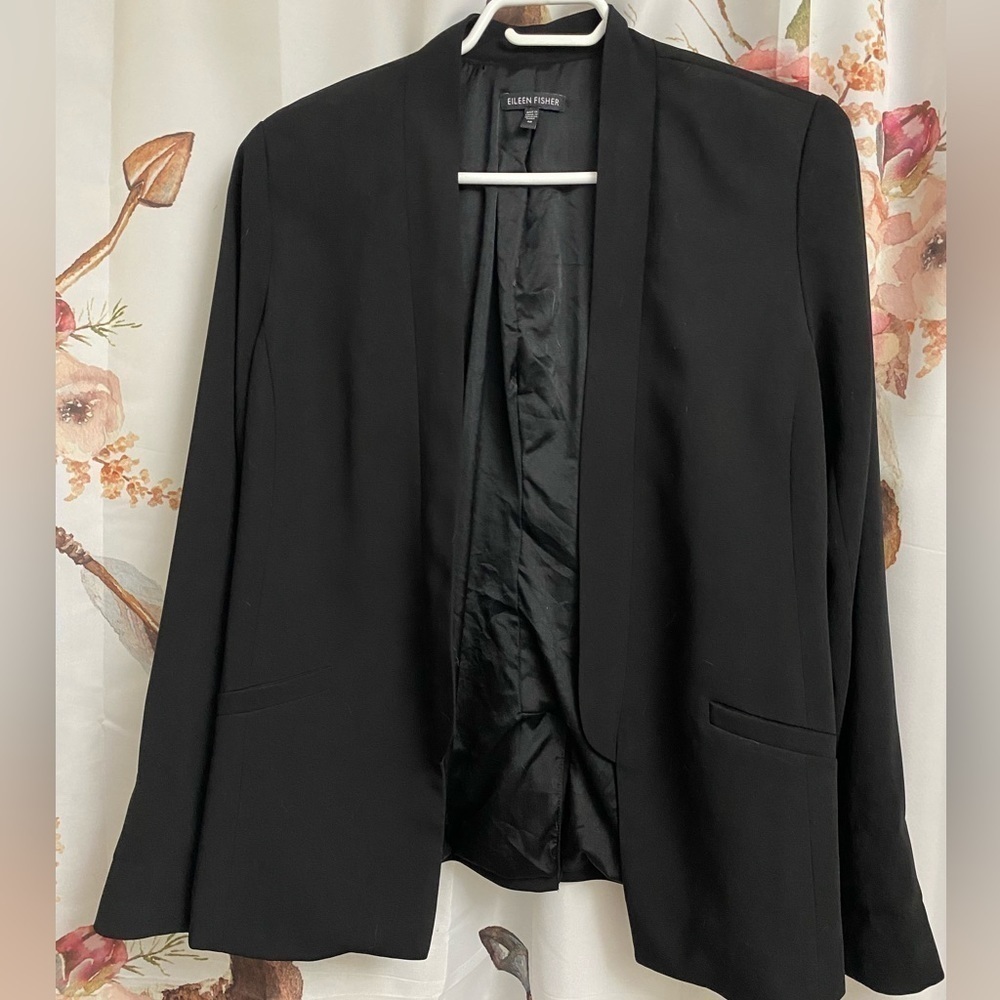 Size 12 Eileen Fisher black blazer